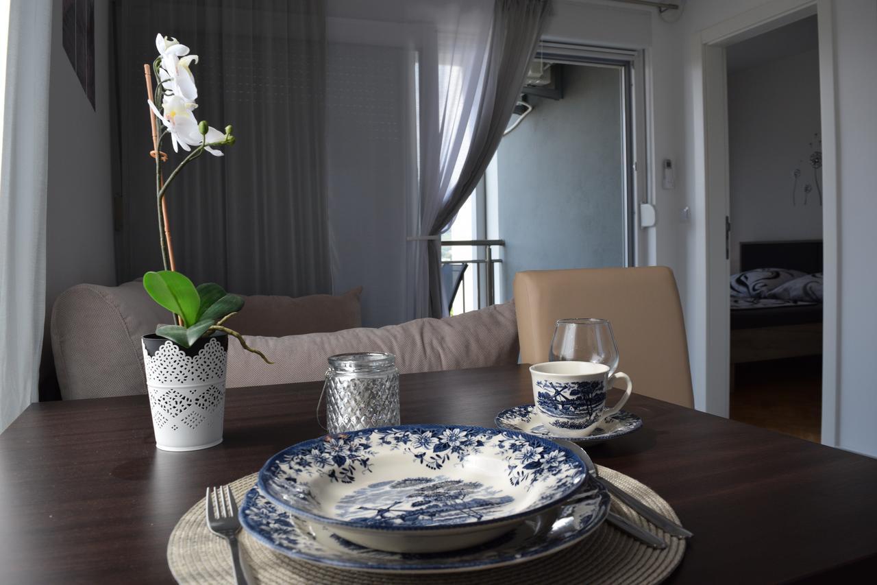 Kristina Apartments ติวัต ภายนอก รูปภาพ